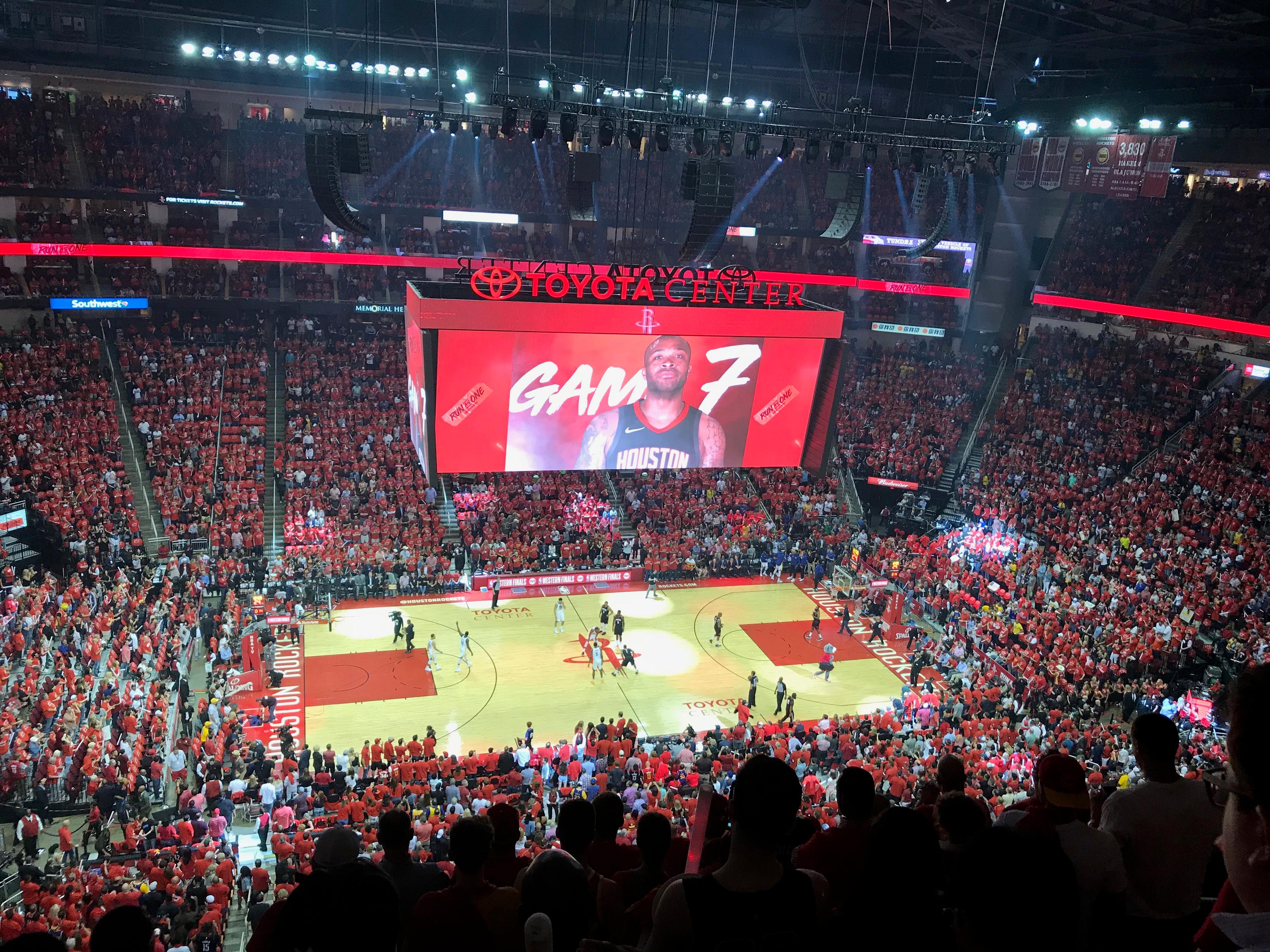 Milwaukee Bucks at Houston Rockets